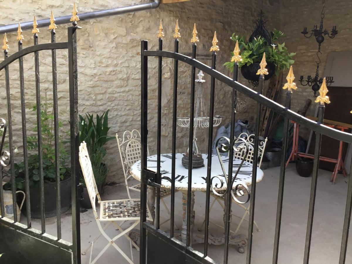 La Cour Blanche Villa Verteuil-sur-Charente Ngoại thất bức ảnh