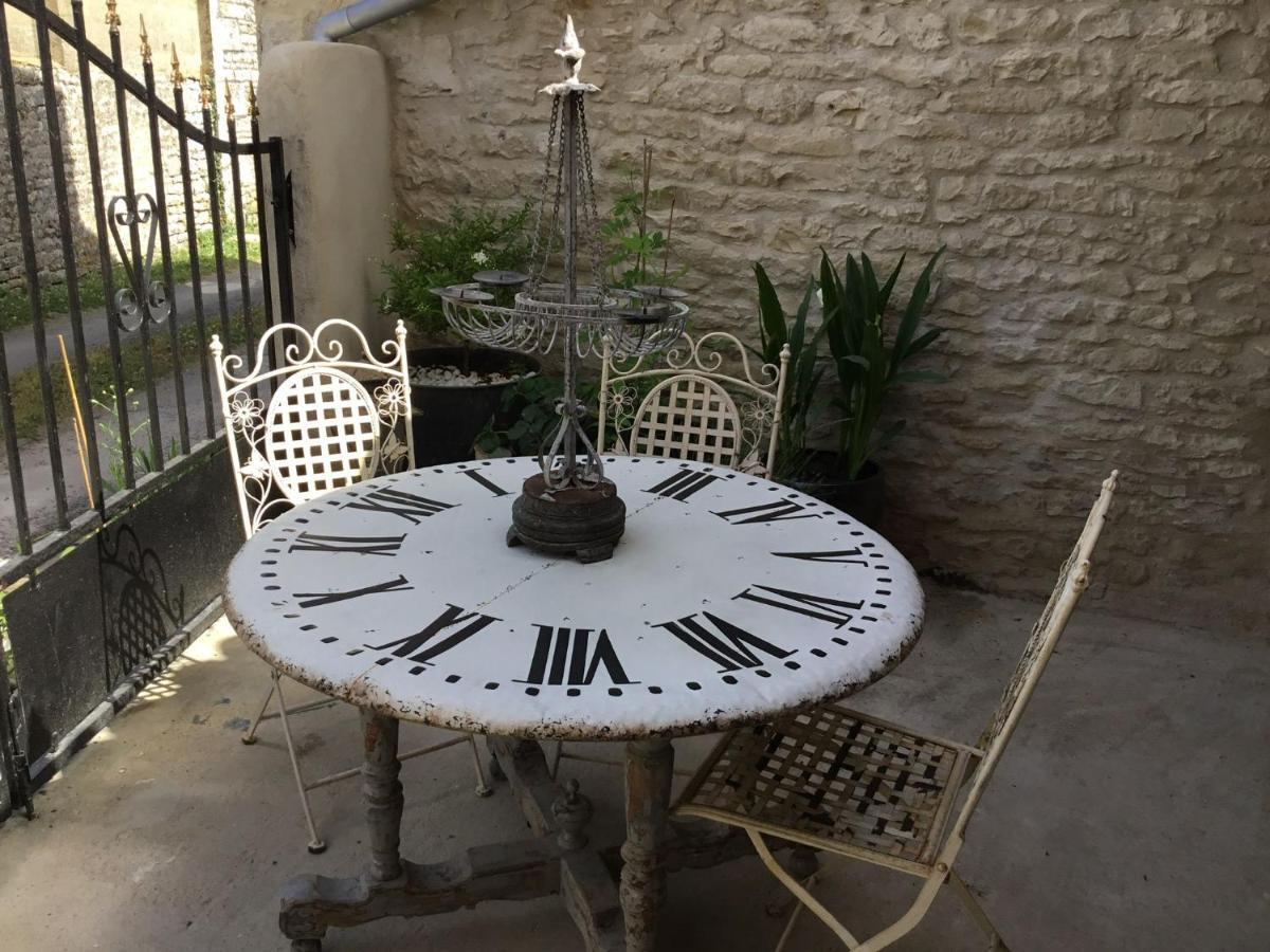 La Cour Blanche Villa Verteuil-sur-Charente Ngoại thất bức ảnh
