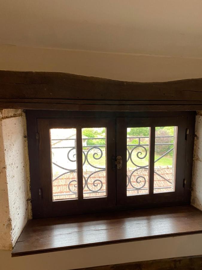 La Cour Blanche Villa Verteuil-sur-Charente Ngoại thất bức ảnh