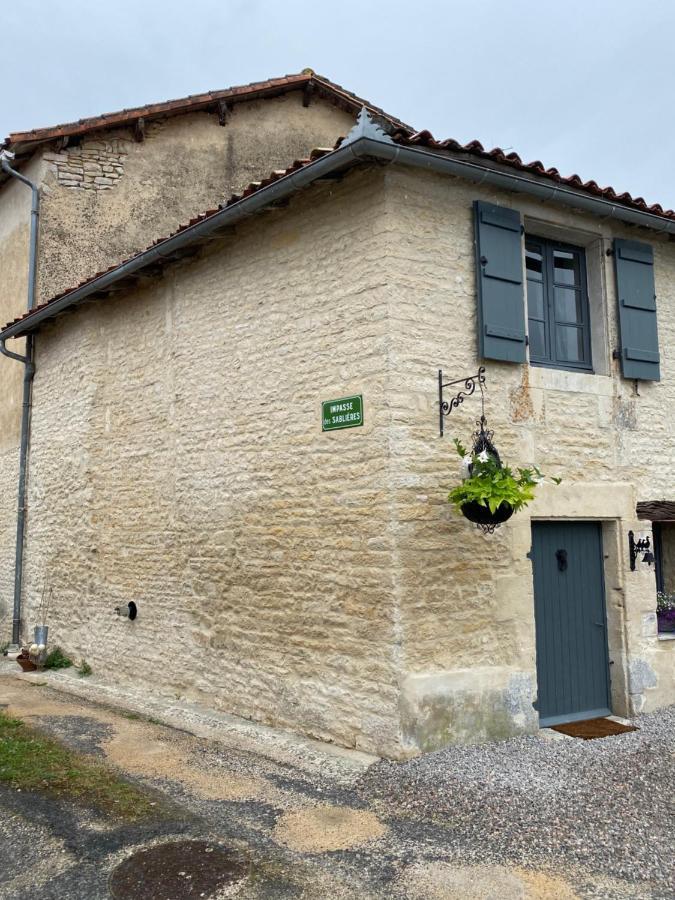 La Cour Blanche Villa Verteuil-sur-Charente Ngoại thất bức ảnh