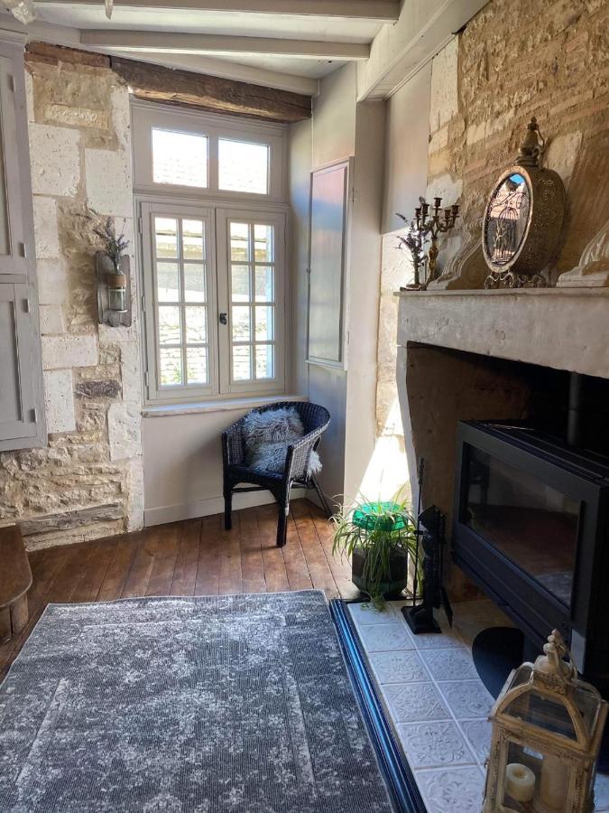 La Cour Blanche Villa Verteuil-sur-Charente Ngoại thất bức ảnh